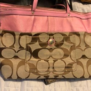 Coach shoulder bag